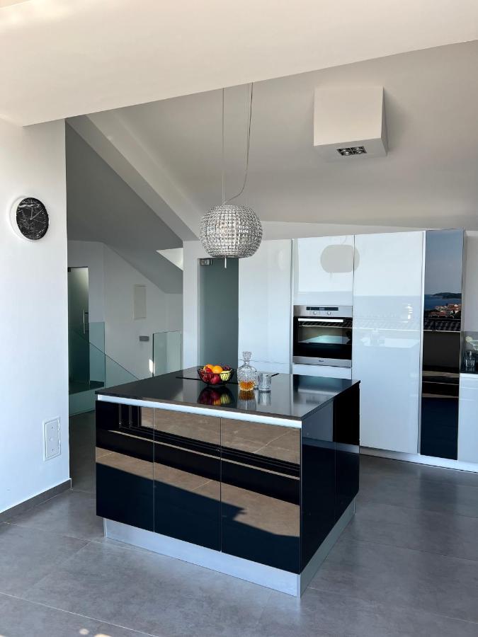 Luxury Laurus Penthouse With Awesome Sea View Apartment Primošten Exterior foto