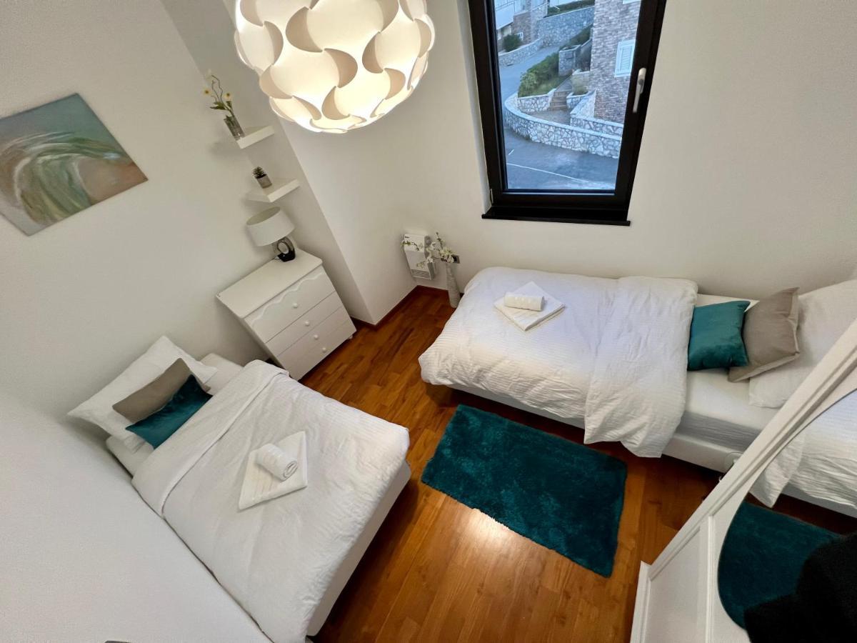 Luxury Laurus Penthouse With Awesome Sea View Apartment Primošten Exterior foto